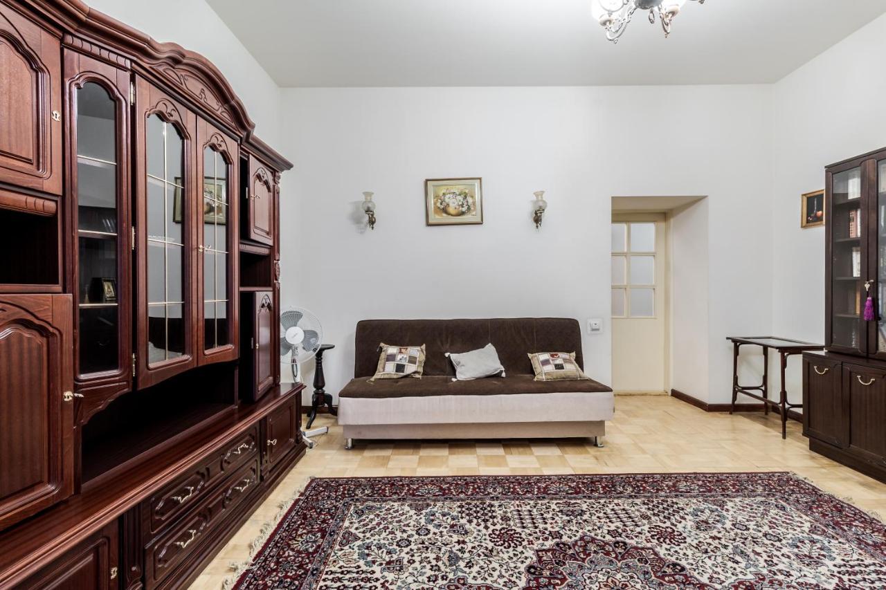 Doroshenka Antique Apartment Львов Экстерьер фото